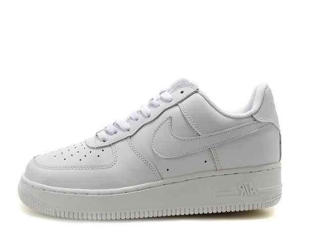 do nike air forces run small or big