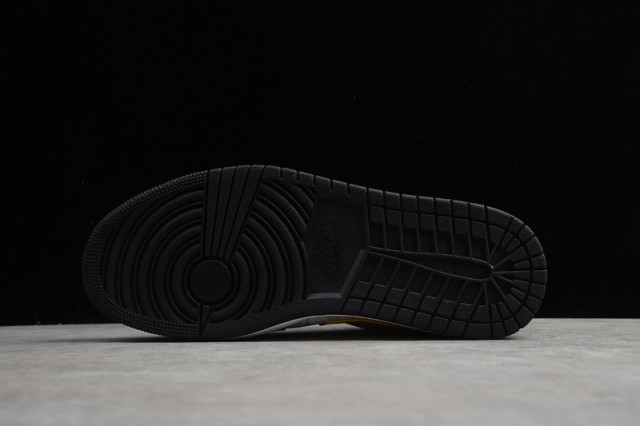 number one shoes the palms
